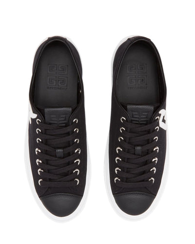 GIVENCHY SNEAKERS WITH LOGO