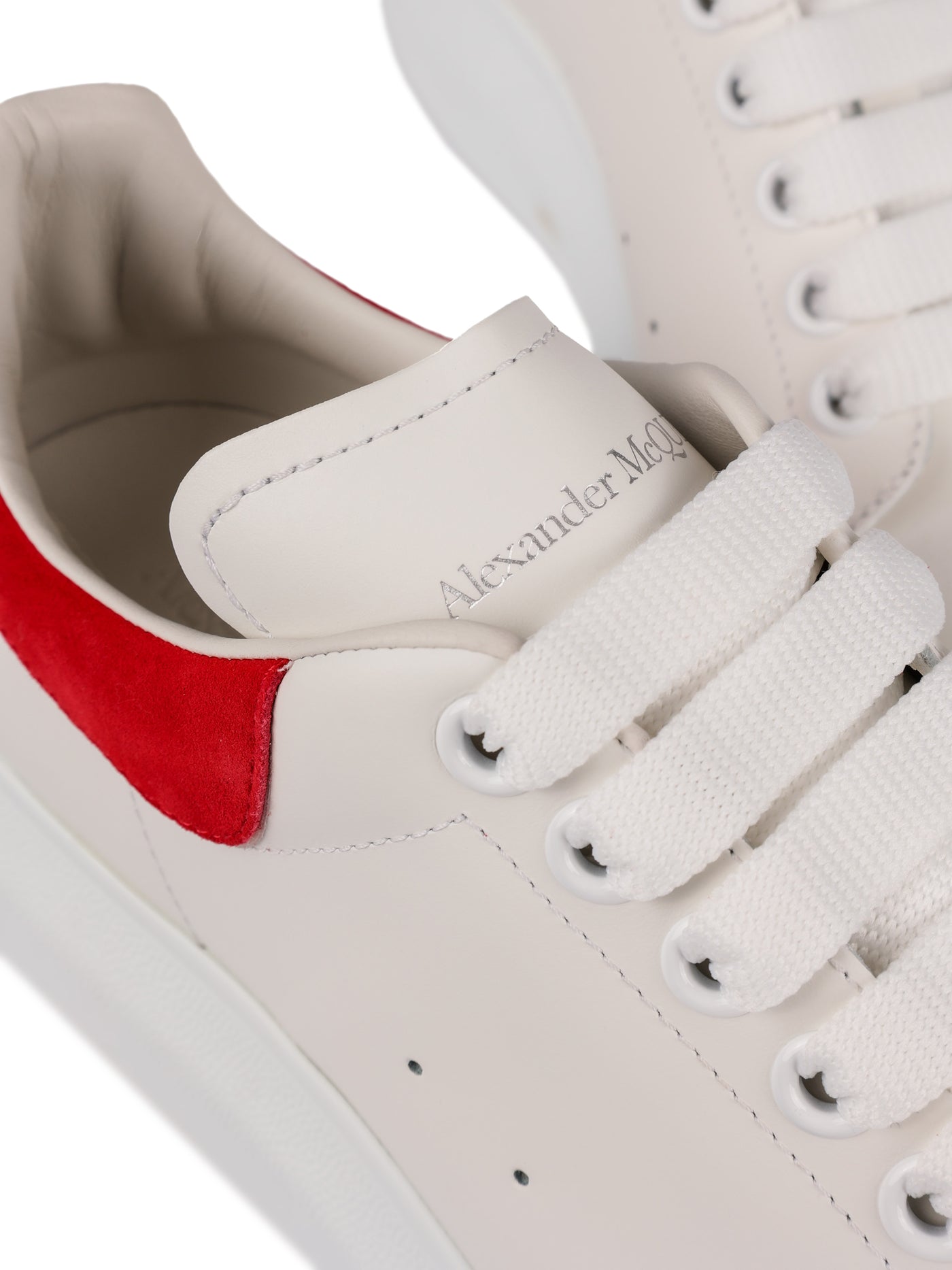 ALEXANDER MCQUEEN LARRY LEATHER SNEAKERS IN WHITE/LUST RED