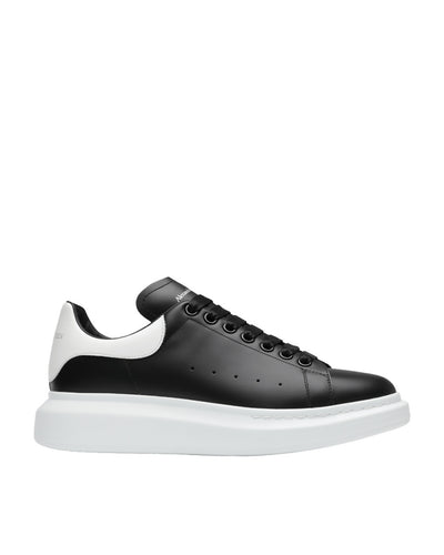 ALEXANDER MCQUEEN LARRY LEATHER SNEAKERS IN BLACK/WHITE