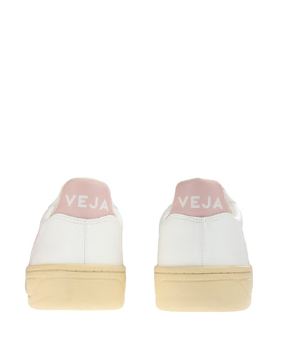 VEJA LOGO PATCH LOW-TOP SNEAKERS