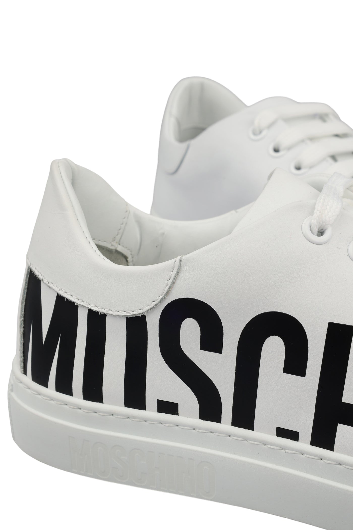 LOVE MOSCHINO SNEAKERS