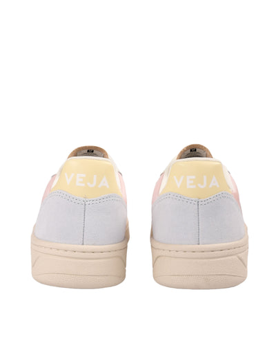 VEJA SNEAKERS