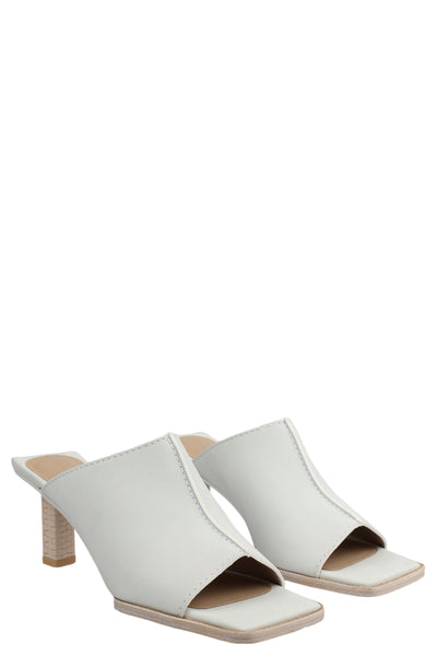 JACQUEMUS LEATHER MULES SHOES