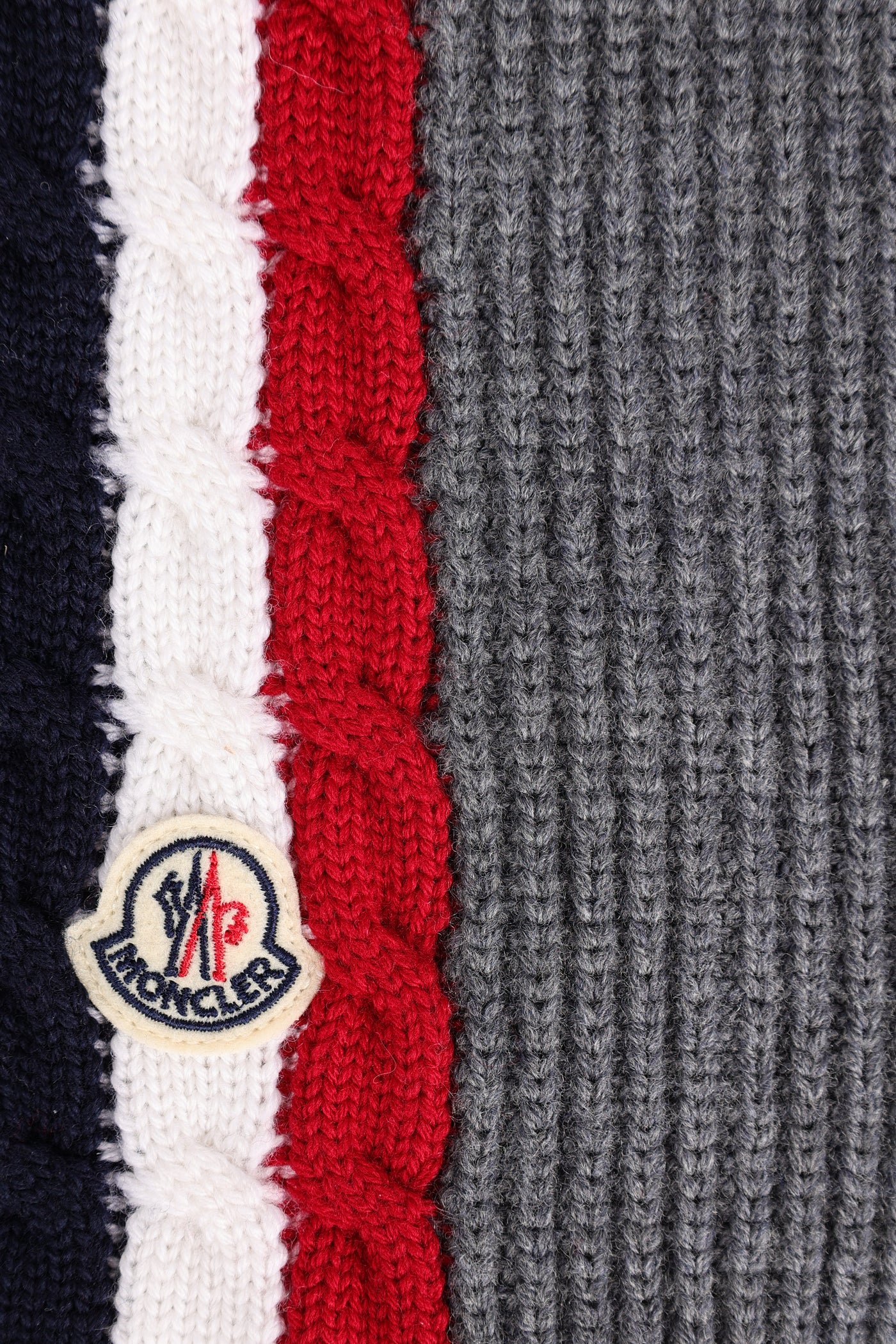 MONCLER KIDS SCARFS