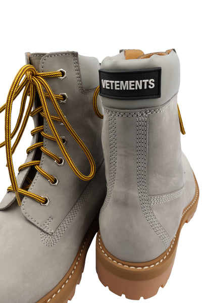 VETEMENTS TRUCKER BOOTS